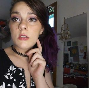 Meet your Posher, Casey